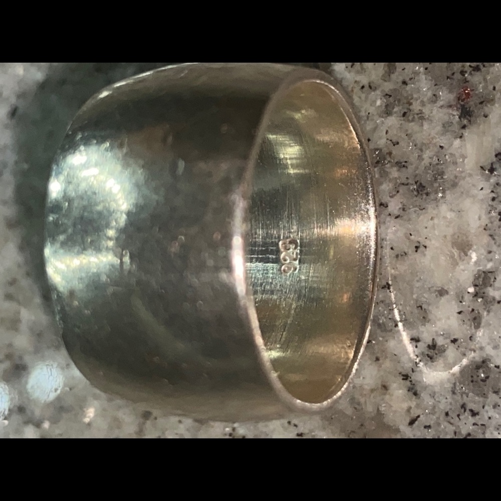 Silver ring - Picture 3 of 4